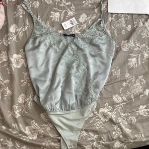 Abercrombie bodysuit size small, new with tag